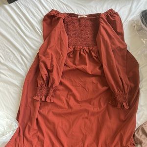 Brown dress